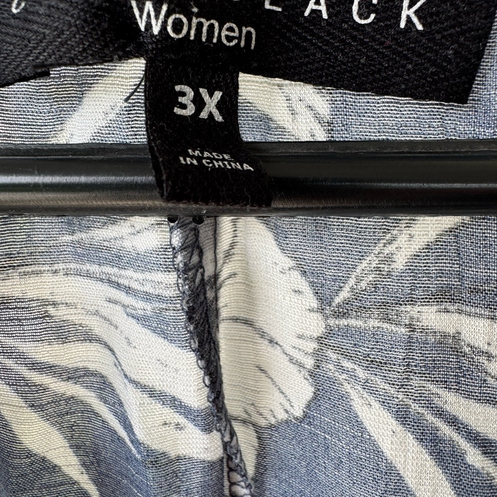 Como Black Navy Floral Blouse sz 3x - Picture 4 of 4